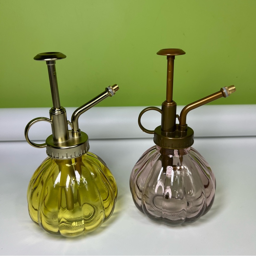 Vintage-Style Glass Spray Mister Bottles 2pc